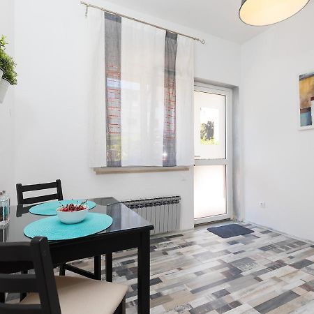 Design Apartment Novigrad  Exterior photo